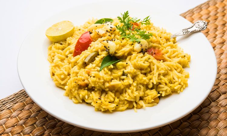 Arisi paruppu sadam, rice cooked with dal